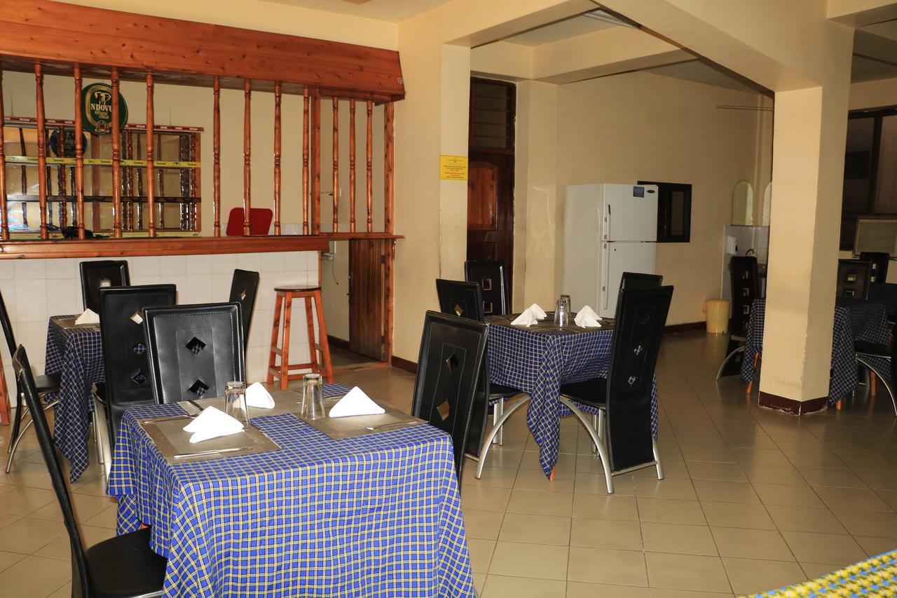 Dolphin Hotel Tanga Dış mekan fotoğraf