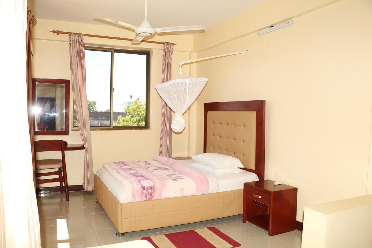 Dolphin Hotel Tanga Dış mekan fotoğraf