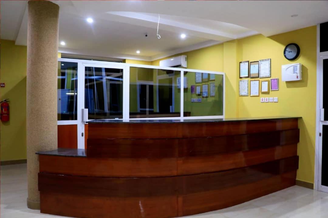 Dolphin Hotel Tanga Dış mekan fotoğraf