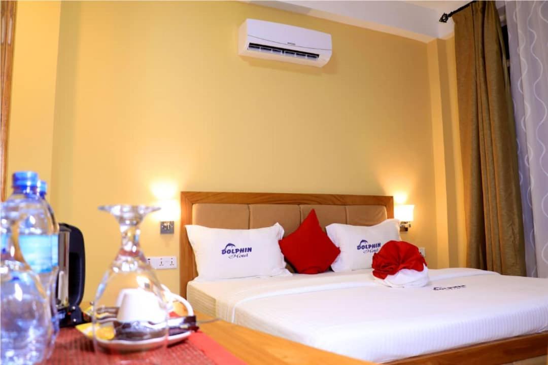 Dolphin Hotel Tanga Dış mekan fotoğraf
